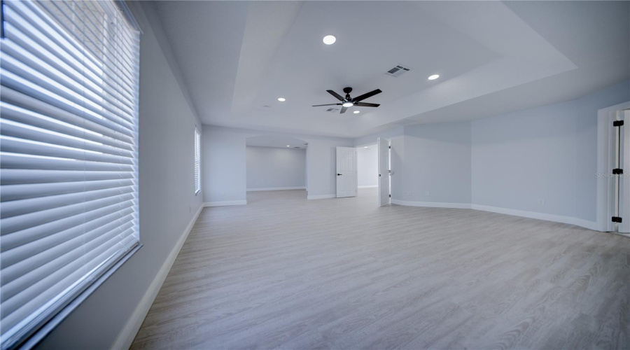 KISSIMMEE, Florida 34746, 5 Bedrooms Bedrooms, ,3 BathroomsBathrooms,Residential,For Sale,SWEETSPIRE,0,MFRS5144269