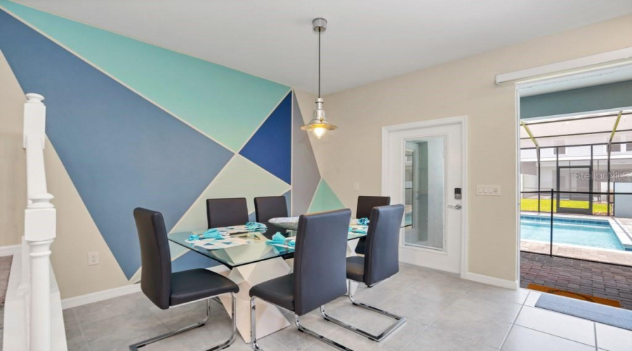 DAVENPORT, Florida 33897, 5 Bedrooms Bedrooms, ,4 BathroomsBathrooms,Residential,For Sale,LAVA TREE DR,0,MFRO6338426