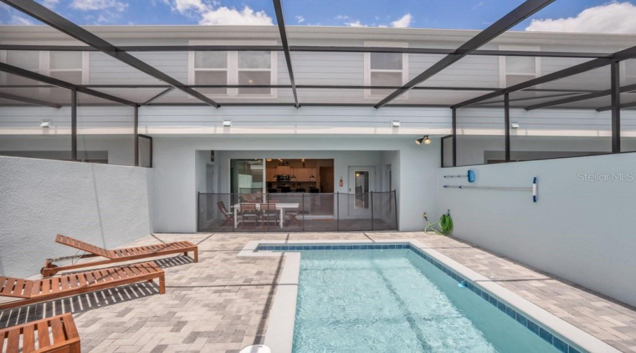 DAVENPORT, Florida 33897, 5 Bedrooms Bedrooms, ,4 BathroomsBathrooms,Residential,For Sale,LAVA TREE DR,0,MFRO6338426