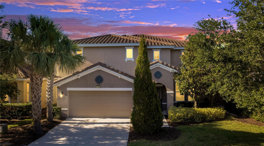 DAVENPORT, Florida 33837, 6 Bedrooms Bedrooms, ,4 BathroomsBathrooms,Residential,For Sale,ACORN,0,MFRG5095213