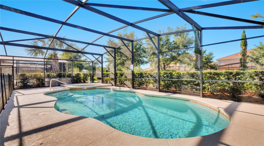 DAVENPORT, Florida 33837, 6 Bedrooms Bedrooms, ,4 BathroomsBathrooms,Residential,For Sale,ACORN,0,MFRG5095213