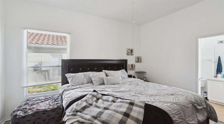 DAVENPORT, Florida 33897, 4 Bedrooms Bedrooms, ,3 BathroomsBathrooms,Residential,For Sale,TUSCAN HILLS,0,MFRP4937899