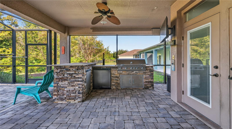 DAVENPORT, Florida 33837, 4 Bedrooms Bedrooms, ,3 BathroomsBathrooms,Residential,For Sale,LEXINGTON,0,MFRO6364267