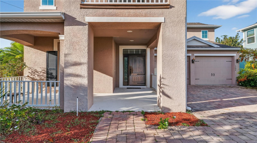 DAVENPORT, Florida 33837, 4 Bedrooms Bedrooms, ,3 BathroomsBathrooms,Residential,For Sale,LEXINGTON,0,MFRO6364267