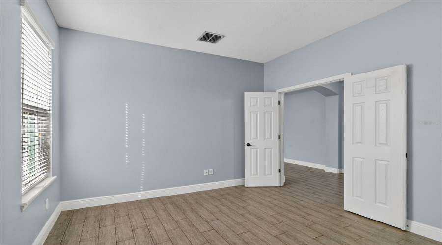 DAVENPORT, Florida 33837, 4 Bedrooms Bedrooms, ,3 BathroomsBathrooms,Residential,For Sale,LEXINGTON,0,MFRO6364267