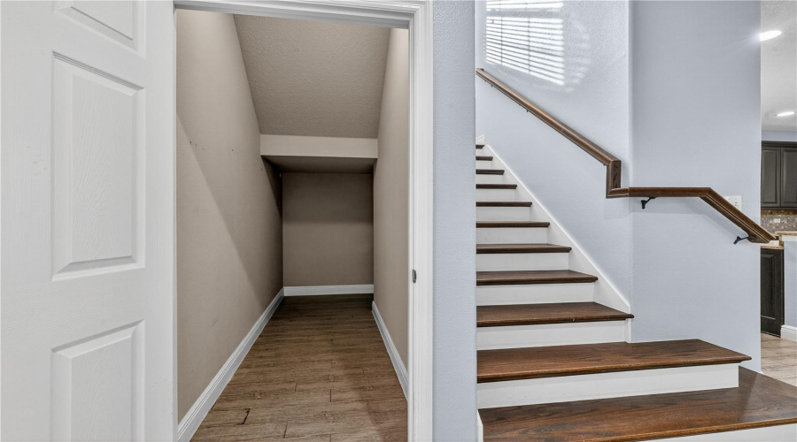 DAVENPORT, Florida 33837, 4 Bedrooms Bedrooms, ,3 BathroomsBathrooms,Residential,For Sale,LEXINGTON,0,MFRO6364267