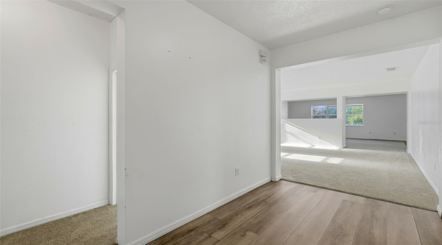 DAVENPORT, Florida 33897, 3 Bedrooms Bedrooms, ,2 BathroomsBathrooms,Residential,For Sale,ROSELING,0,MFRG5105391