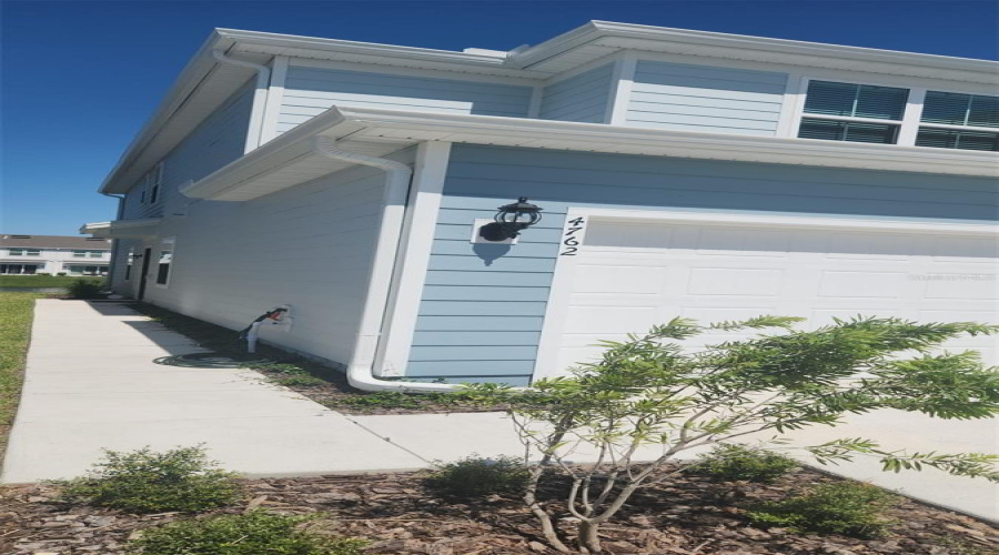 KISSIMMEE, Florida 34746, 3 Bedrooms Bedrooms, ,2 BathroomsBathrooms,Residential,For Sale,SPARKLING SHELL,0,MFRO6303544