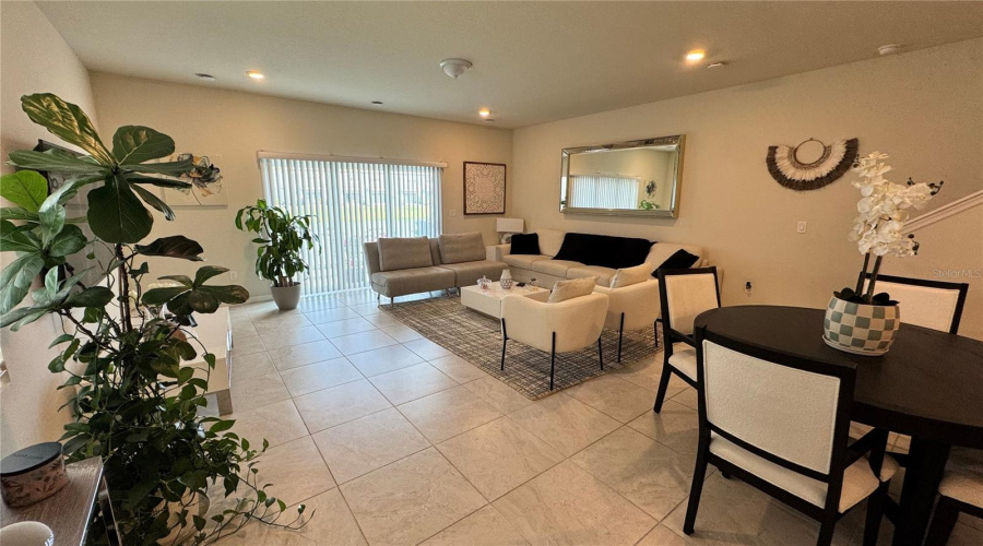 KISSIMMEE, Florida 34746, 3 Bedrooms Bedrooms, ,2 BathroomsBathrooms,Residential,For Sale,SPARKLING SHELL,0,MFRO6303544