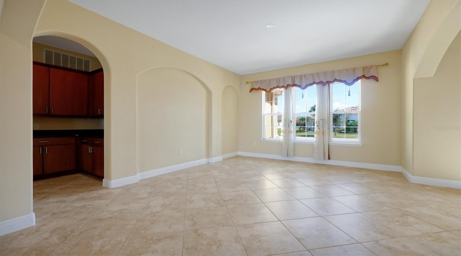 KISSIMMEE, Florida 34746, 5 Bedrooms Bedrooms, ,5 BathroomsBathrooms,Residential,For Sale,SPINNAKER,0,MFRO6382877