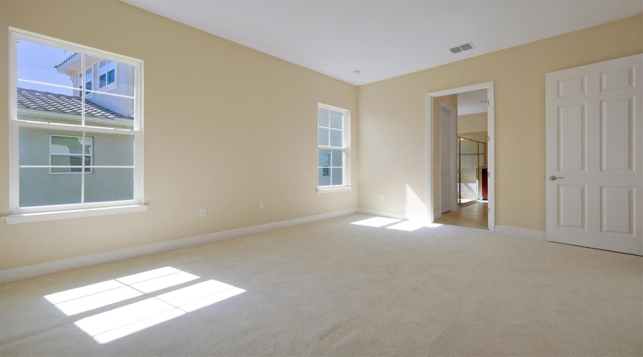 KISSIMMEE, Florida 34746, 5 Bedrooms Bedrooms, ,5 BathroomsBathrooms,Residential,For Sale,SPINNAKER,0,MFRO6382877