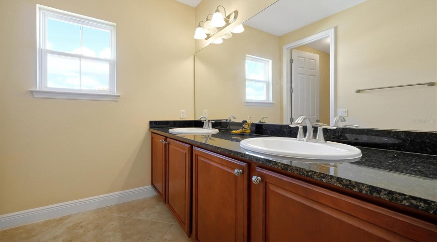 KISSIMMEE, Florida 34746, 5 Bedrooms Bedrooms, ,5 BathroomsBathrooms,Residential,For Sale,SPINNAKER,0,MFRO6382877