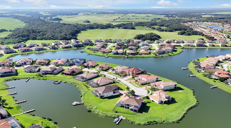 KISSIMMEE, Florida 34746, 5 Bedrooms Bedrooms, ,5 BathroomsBathrooms,Residential,For Sale,SPINNAKER,0,MFRO6382877