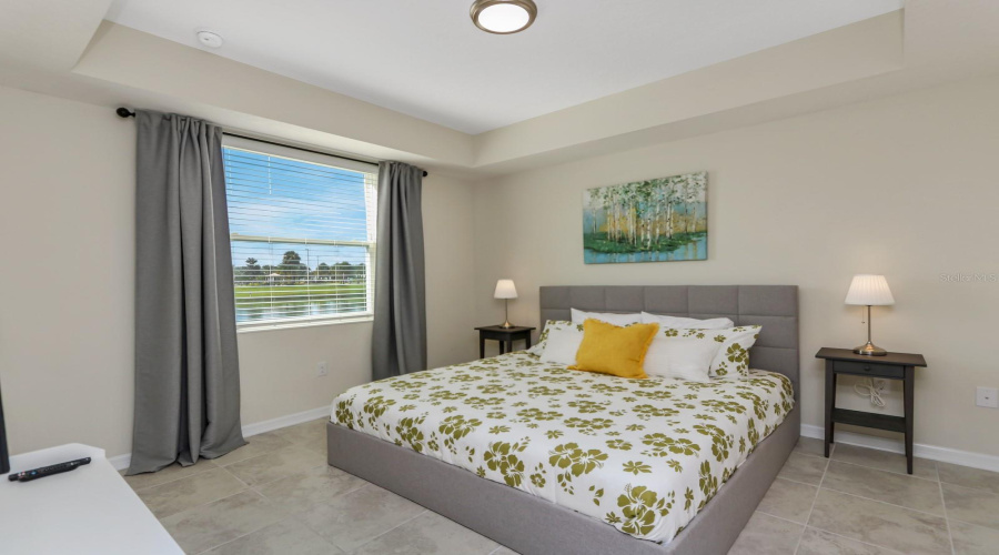 KISSIMMEE, Florida 34746, 2 Bedrooms Bedrooms, ,2 BathroomsBathrooms,Residential,For Sale,PARADOX,0,MFRO6384113