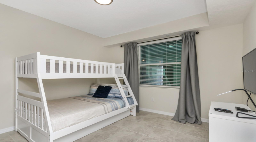 KISSIMMEE, Florida 34746, 2 Bedrooms Bedrooms, ,2 BathroomsBathrooms,Residential,For Sale,PARADOX,0,MFRO6384113