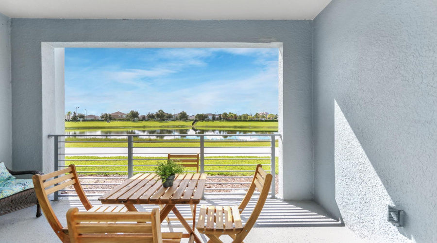 KISSIMMEE, Florida 34746, 2 Bedrooms Bedrooms, ,2 BathroomsBathrooms,Residential,For Sale,PARADOX,0,MFRO6384113