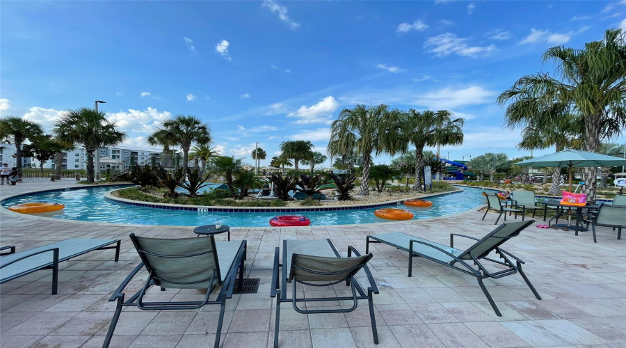 KISSIMMEE, Florida 34746, 2 Bedrooms Bedrooms, ,2 BathroomsBathrooms,Residential,For Sale,PARADOX,0,MFRO6384113