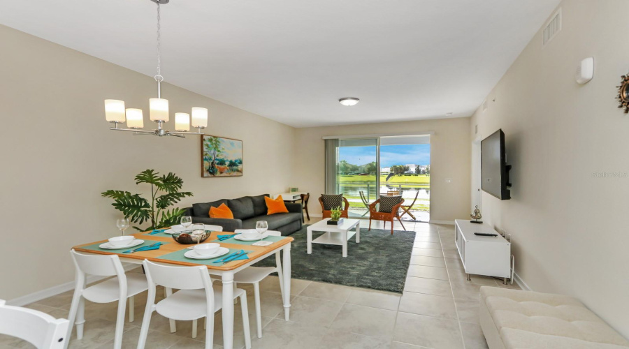 KISSIMMEE, Florida 34746, 2 Bedrooms Bedrooms, ,2 BathroomsBathrooms,Residential,For Sale,PARADOX,0,MFRO6384113