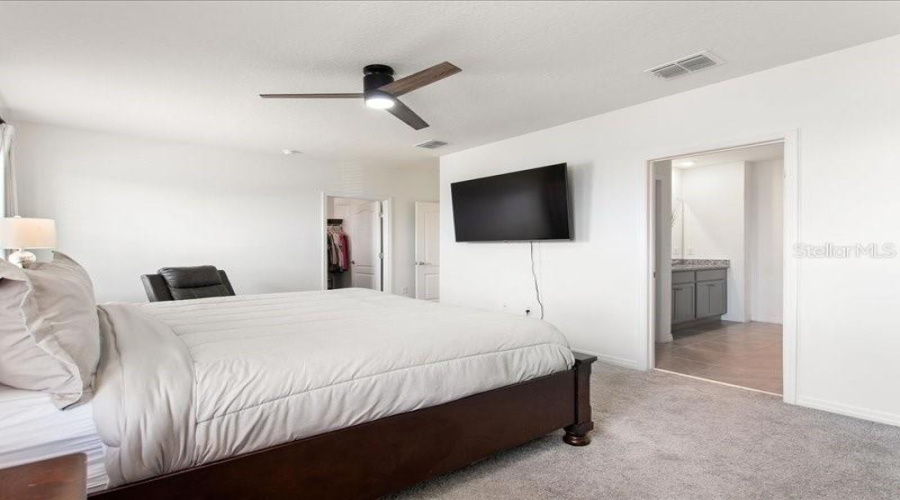 DAVENPORT, Florida 33837, 5 Bedrooms Bedrooms, ,3 BathroomsBathrooms,Residential,For Sale,CASCADES AVENUE,0,MFRS5144268