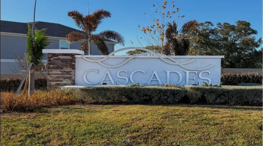 DAVENPORT, Florida 33837, 5 Bedrooms Bedrooms, ,3 BathroomsBathrooms,Residential,For Sale,CASCADES AVENUE,0,MFRS5144268