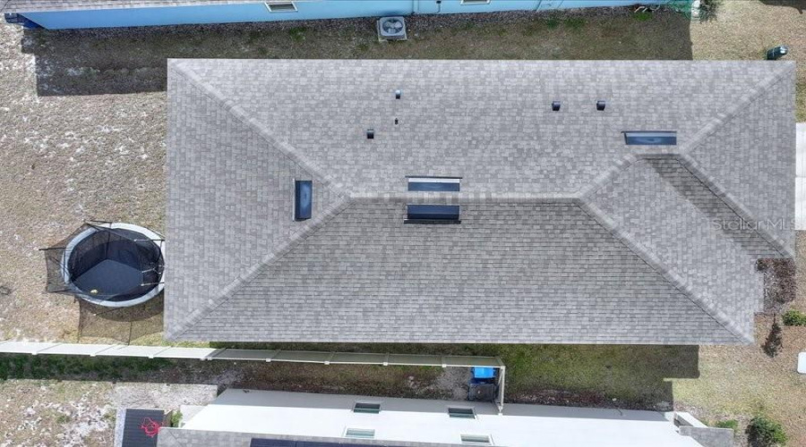 DAVENPORT, Florida 33837, 5 Bedrooms Bedrooms, ,3 BathroomsBathrooms,Residential,For Sale,CASCADES AVENUE,0,MFRS5144268