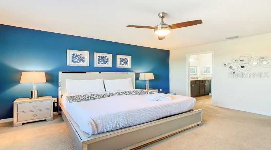 DAVENPORT, Florida 33837, 5 Bedrooms Bedrooms, ,4 BathroomsBathrooms,Residential,For Sale,TERRASONESTA,0,MFRO6384401