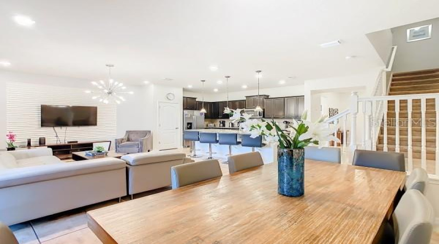 DAVENPORT, Florida 33837, 5 Bedrooms Bedrooms, ,4 BathroomsBathrooms,Residential,For Sale,TERRASONESTA,0,MFRO6384401