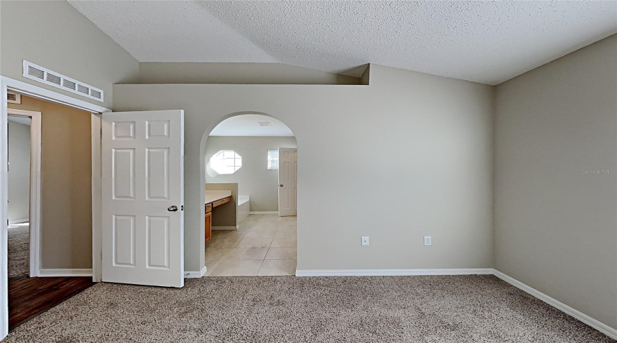 DAVENPORT, Florida 33837, 4 Bedrooms Bedrooms, ,2 BathroomsBathrooms,Residential,For Sale,LOBELIA,0,MFRC7522282