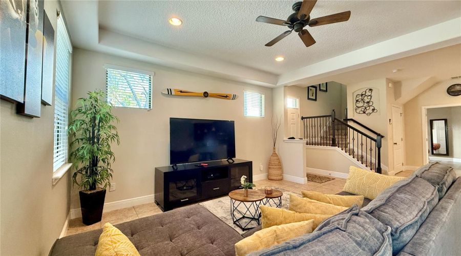 DAVENPORT, Florida 33896, 4 Bedrooms Bedrooms, ,3 BathroomsBathrooms,Residential,For Sale,ROSEVILLE,0,MFRO6384527