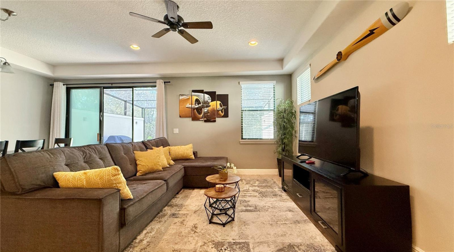 DAVENPORT, Florida 33896, 4 Bedrooms Bedrooms, ,3 BathroomsBathrooms,Residential,For Sale,ROSEVILLE,0,MFRO6384527