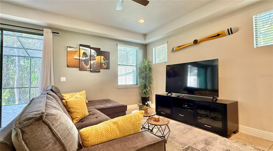 DAVENPORT, Florida 33896, 4 Bedrooms Bedrooms, ,3 BathroomsBathrooms,Residential,For Sale,ROSEVILLE,0,MFRO6384527