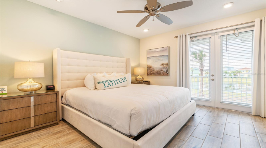 KISSIMMEE, Florida 34747, 5 Bedrooms Bedrooms, ,5 BathroomsBathrooms,Residential,For Sale,SURF,0,MFRO6383187