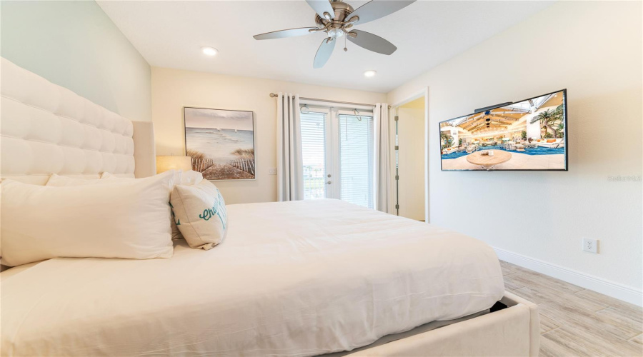 KISSIMMEE, Florida 34747, 5 Bedrooms Bedrooms, ,5 BathroomsBathrooms,Residential,For Sale,SURF,0,MFRO6383187