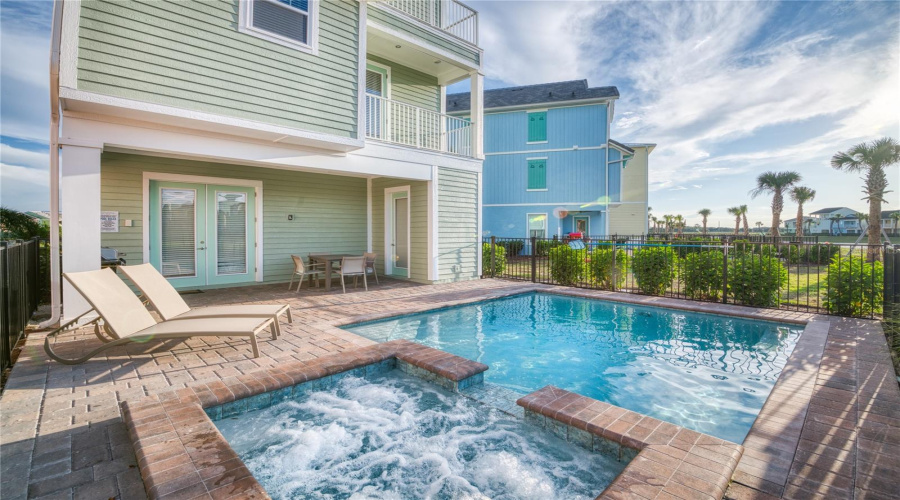 KISSIMMEE, Florida 34747, 5 Bedrooms Bedrooms, ,5 BathroomsBathrooms,Residential,For Sale,SURF,0,MFRO6383187