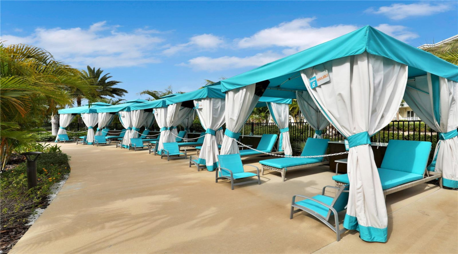 KISSIMMEE, Florida 34747, 5 Bedrooms Bedrooms, ,5 BathroomsBathrooms,Residential,For Sale,SURF,0,MFRO6383187