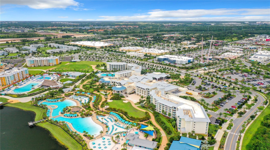 KISSIMMEE, Florida 34747, 5 Bedrooms Bedrooms, ,5 BathroomsBathrooms,Residential,For Sale,SURF,0,MFRO6383187