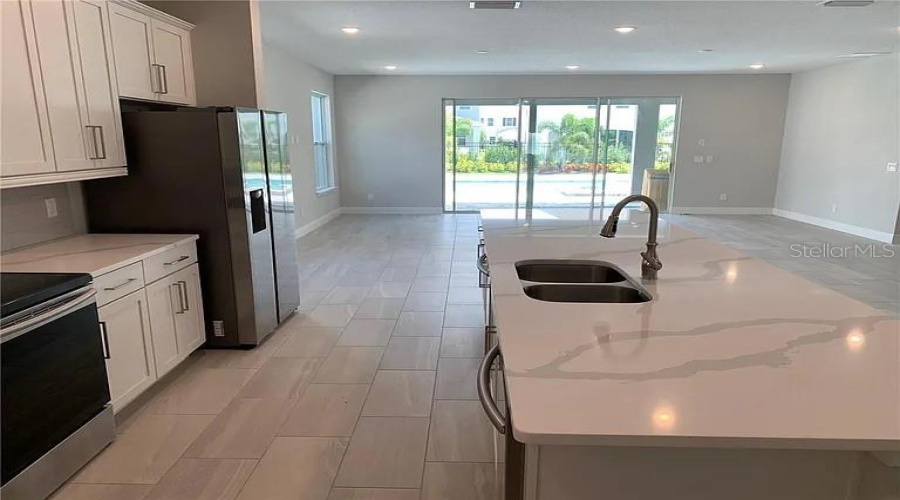 KISSIMMEE, Florida 34747, 10 Bedrooms Bedrooms, ,9 BathroomsBathrooms,Residential,For Sale,AUBURN,0,MFRS5144348