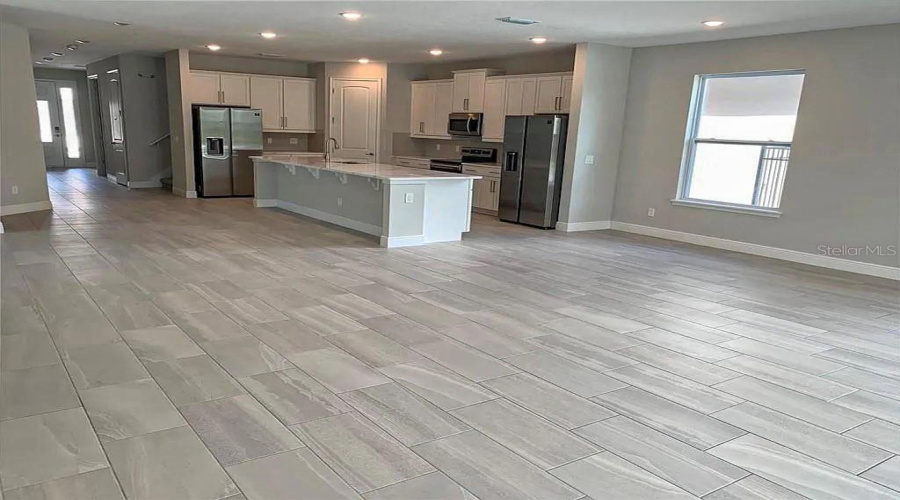 KISSIMMEE, Florida 34747, 10 Bedrooms Bedrooms, ,9 BathroomsBathrooms,Residential,For Sale,AUBURN,0,MFRS5144348