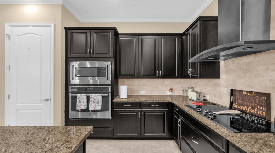 CELEBRATION, Florida 34747, 3 Bedrooms Bedrooms, ,2 BathroomsBathrooms,Residential,For Sale,RESOLUTE,0,MFRO6382826