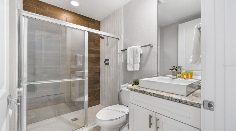 KISSIMMEE, Florida 34747, 3 Bedrooms Bedrooms, ,3 BathroomsBathrooms,Residential,For Sale,SUNRISE SHORES,0,MFRO6383399