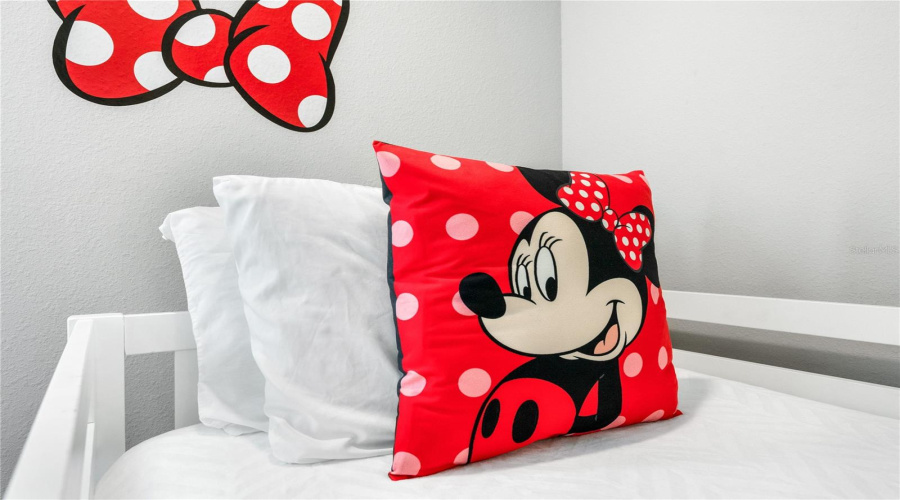 KISSIMMEE, Florida 34747, 3 Bedrooms Bedrooms, ,3 BathroomsBathrooms,Residential,For Sale,SUNRISE SHORES,0,MFRO6383399