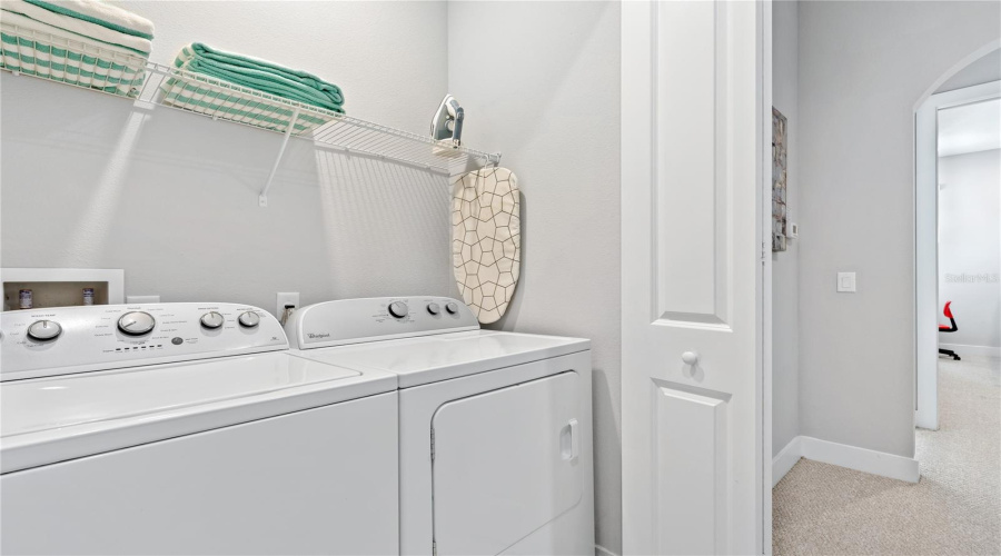 KISSIMMEE, Florida 34747, 3 Bedrooms Bedrooms, ,3 BathroomsBathrooms,Residential,For Sale,SUNRISE SHORES,0,MFRO6383399