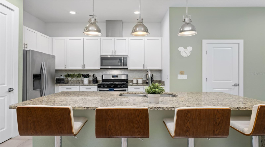 KISSIMMEE, Florida 34747, 3 Bedrooms Bedrooms, ,3 BathroomsBathrooms,Residential,For Sale,SUNRISE SHORES,0,MFRO6383399