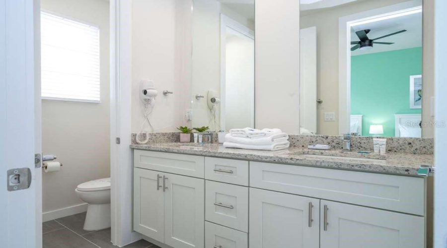 KISSIMMEE, Florida 34747, 3 Bedrooms Bedrooms, ,3 BathroomsBathrooms,Residential,For Sale,SUNFLOWER,0,MFRO6383310