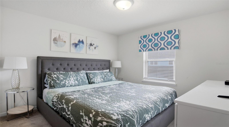 KISSIMMEE, Florida 34747, 5 Bedrooms Bedrooms, ,4 BathroomsBathrooms,Residential,For Sale,TANGER,0,MFRG5108377