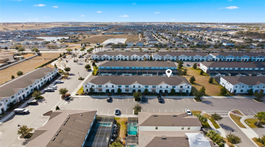 KISSIMMEE, Florida 34747, 5 Bedrooms Bedrooms, ,4 BathroomsBathrooms,Residential,For Sale,TANGER,0,MFRG5108377