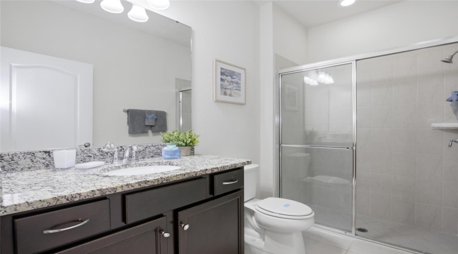 KISSIMMEE, Florida 34747, 5 Bedrooms Bedrooms, ,4 BathroomsBathrooms,Residential,For Sale,TANGER,0,MFRG5108377