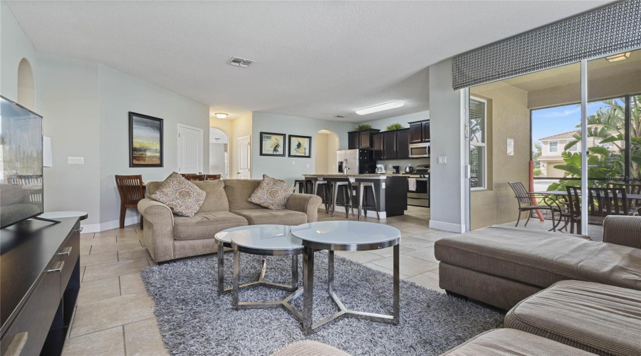 DAVENPORT, Florida 33837, 7 Bedrooms Bedrooms, ,5 BathroomsBathrooms,Residential,For Sale,OAKVIEW,0,MFRO6254639