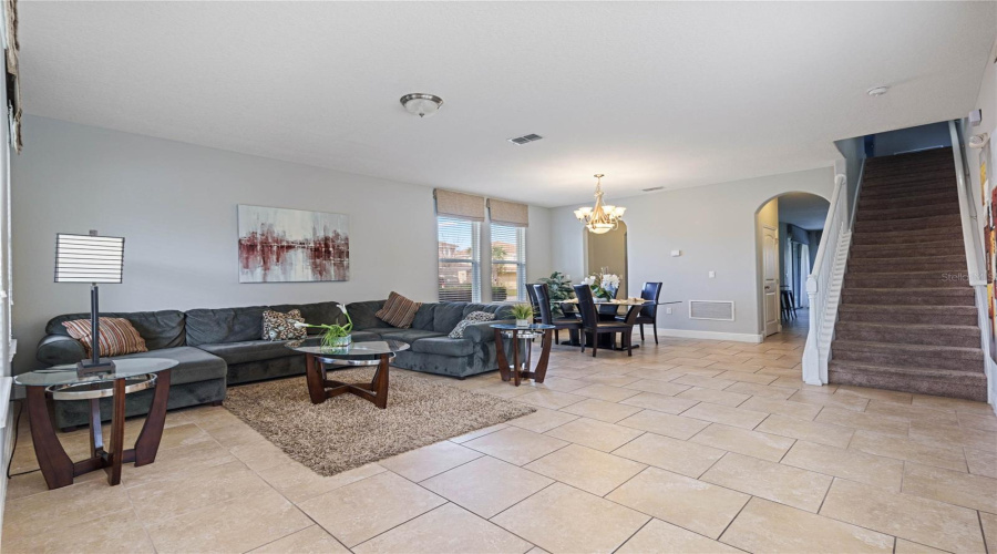 DAVENPORT, Florida 33837, 7 Bedrooms Bedrooms, ,5 BathroomsBathrooms,Residential,For Sale,OAKVIEW,0,MFRO6254639