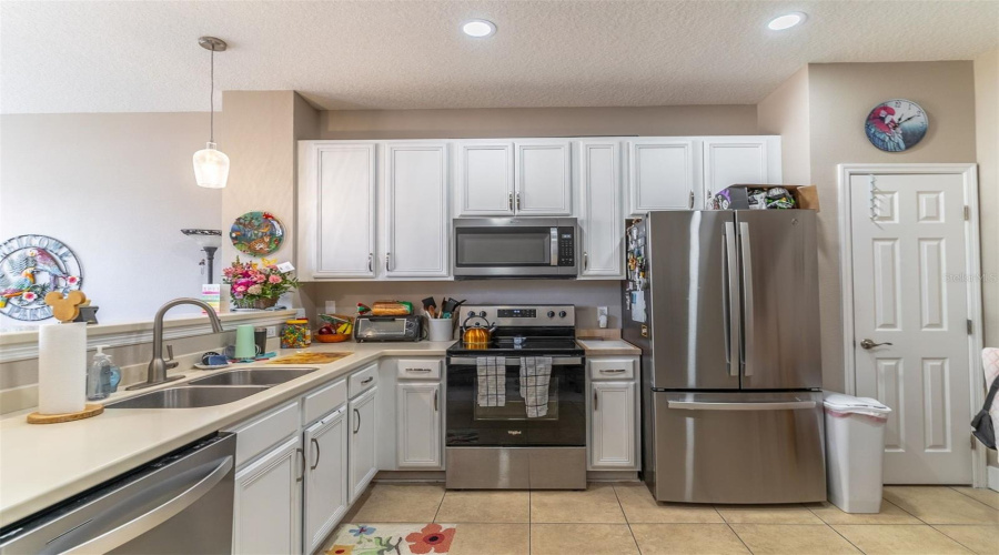 KISSIMMEE, Florida 34746, 3 Bedrooms Bedrooms, ,3 BathroomsBathrooms,Residential,For Sale,PARADISE CAY,0,MFRO6378057